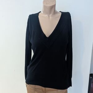 Danier Elegant Black V-Neck Sweater
